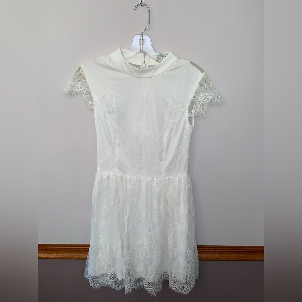White, flower dress with see-through back, size S, Davi & Dani